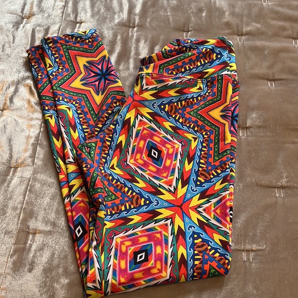 Positive Creations x Visionlab leggings with artwork by Chris Dyer M - Picture 9 of 9